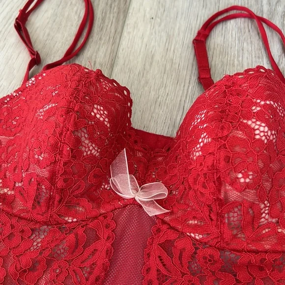 Btempt'd red corset top S - Picture 2 of 5